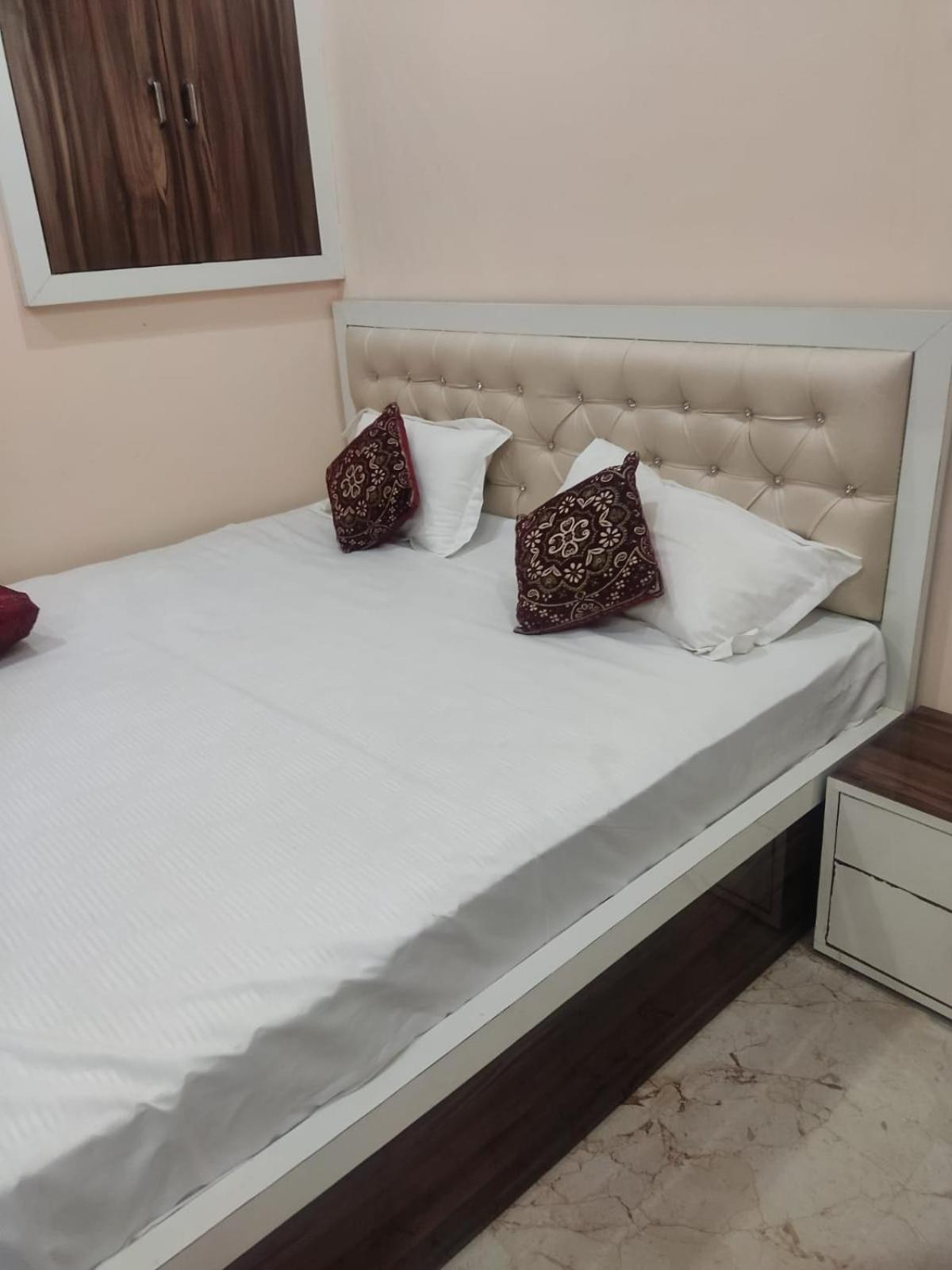 The Orchid Villa Homestay - Walkable Distance From Taj Mahal Agra  Zewnętrze zdjęcie