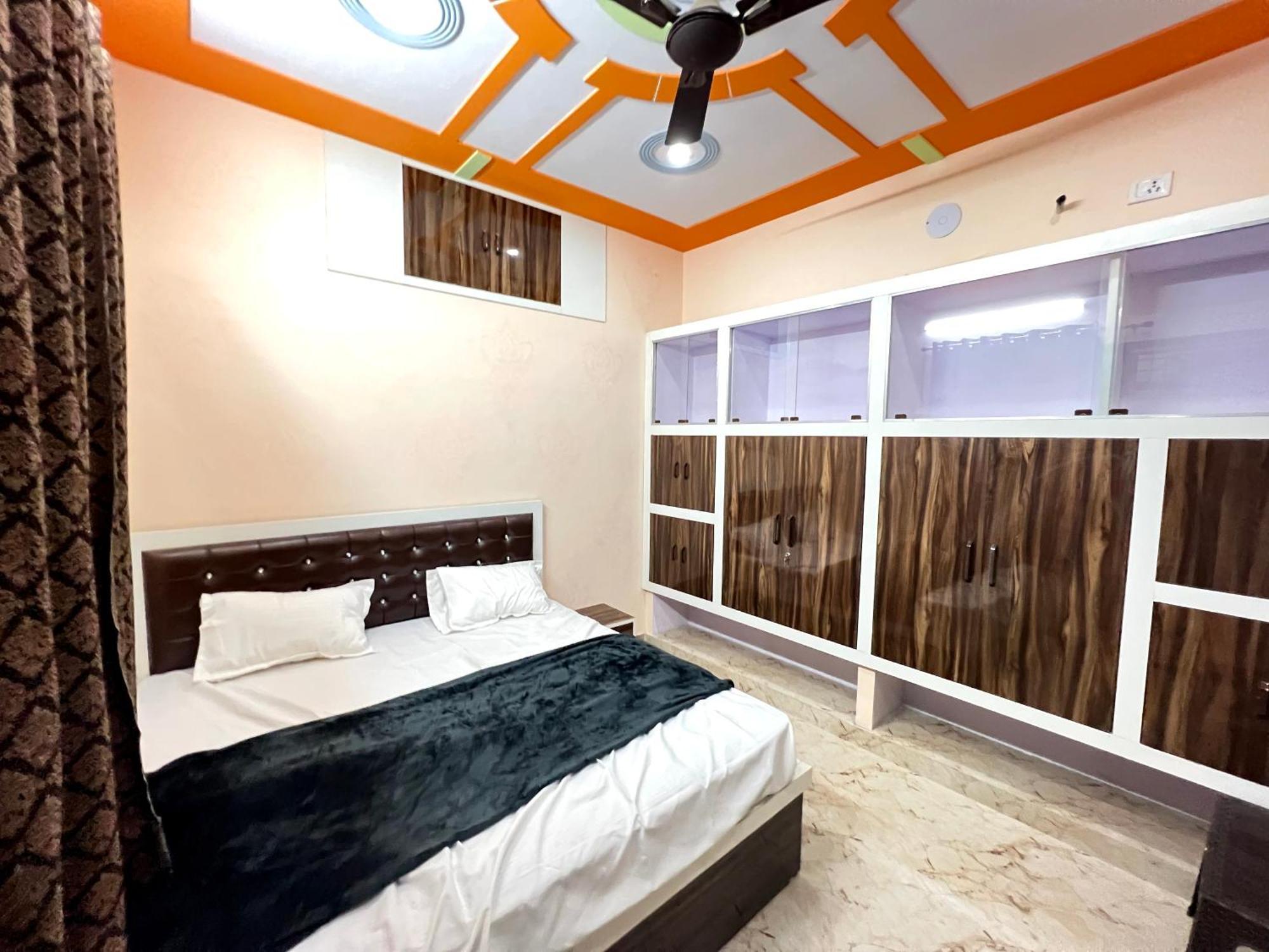 The Orchid Villa Homestay - Walkable Distance From Taj Mahal Agra  Zewnętrze zdjęcie